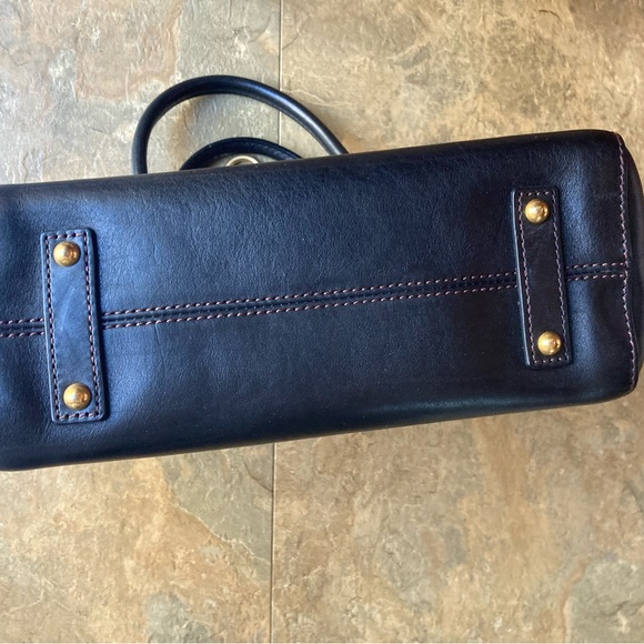 Dooney & Bourke florentine amelia tote - Picture 5 of 16